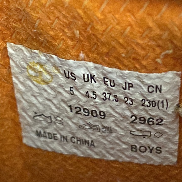 Timberland Boots - Picture 4 of 5